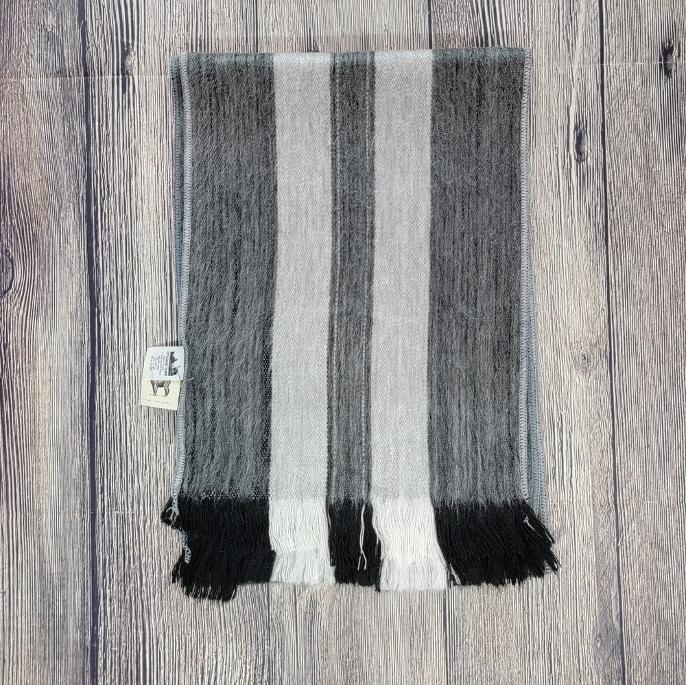 Artesanias Yarina Alpaca Wool Blend Scarf